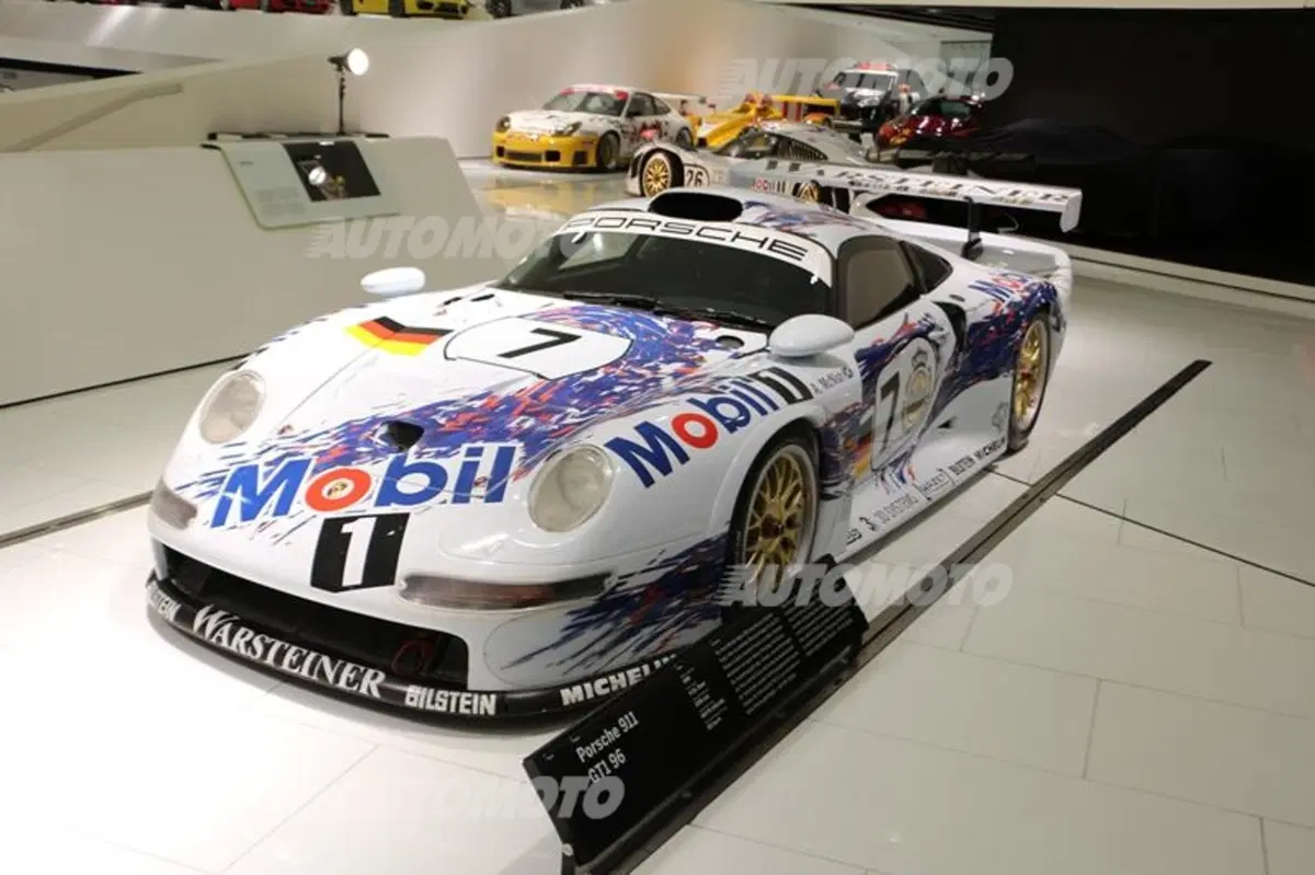 Porsche-Museum: un viaggio nel cuore della Casa di Zuffenhasuen (68)