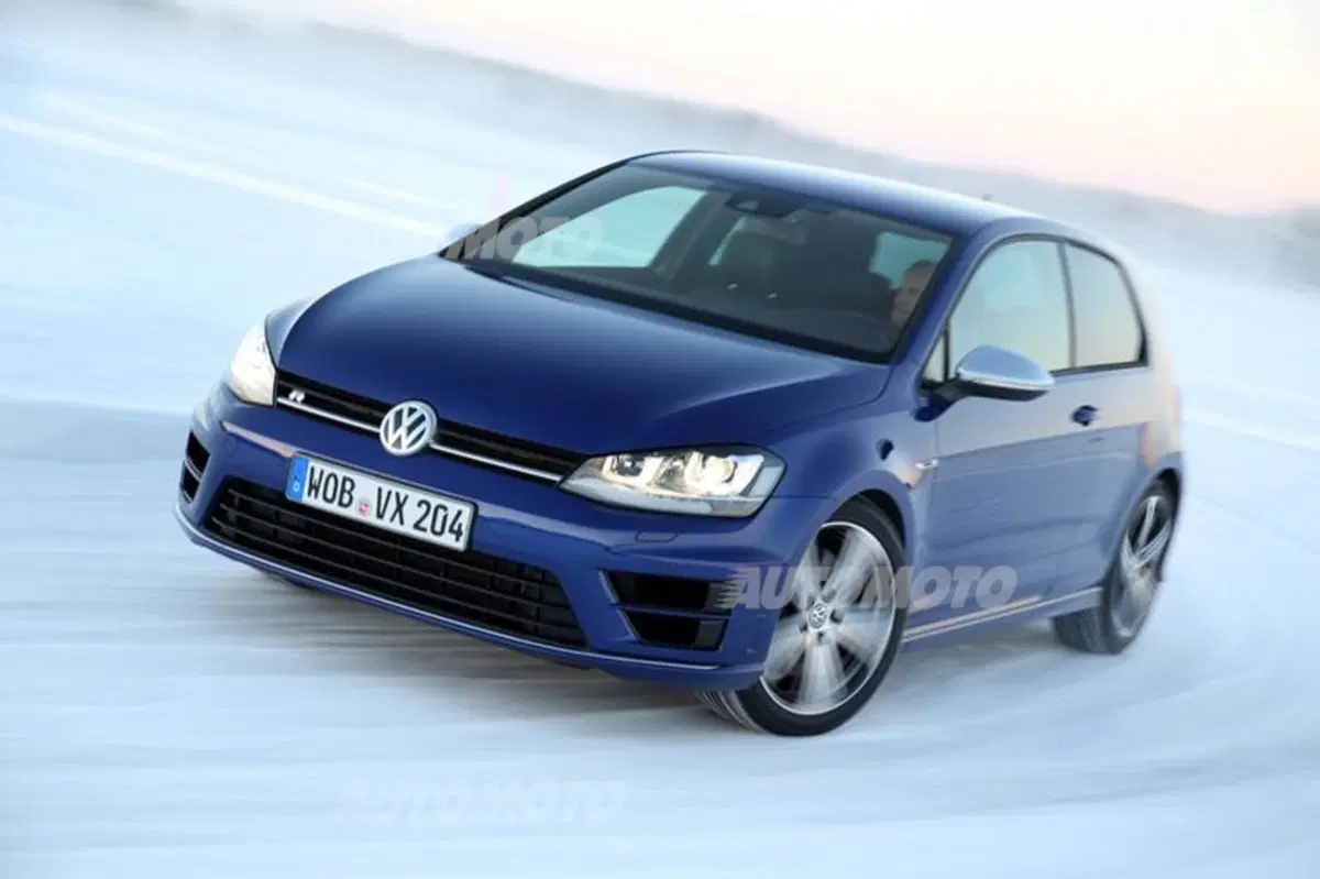 Nuova Volkswagen Golf R