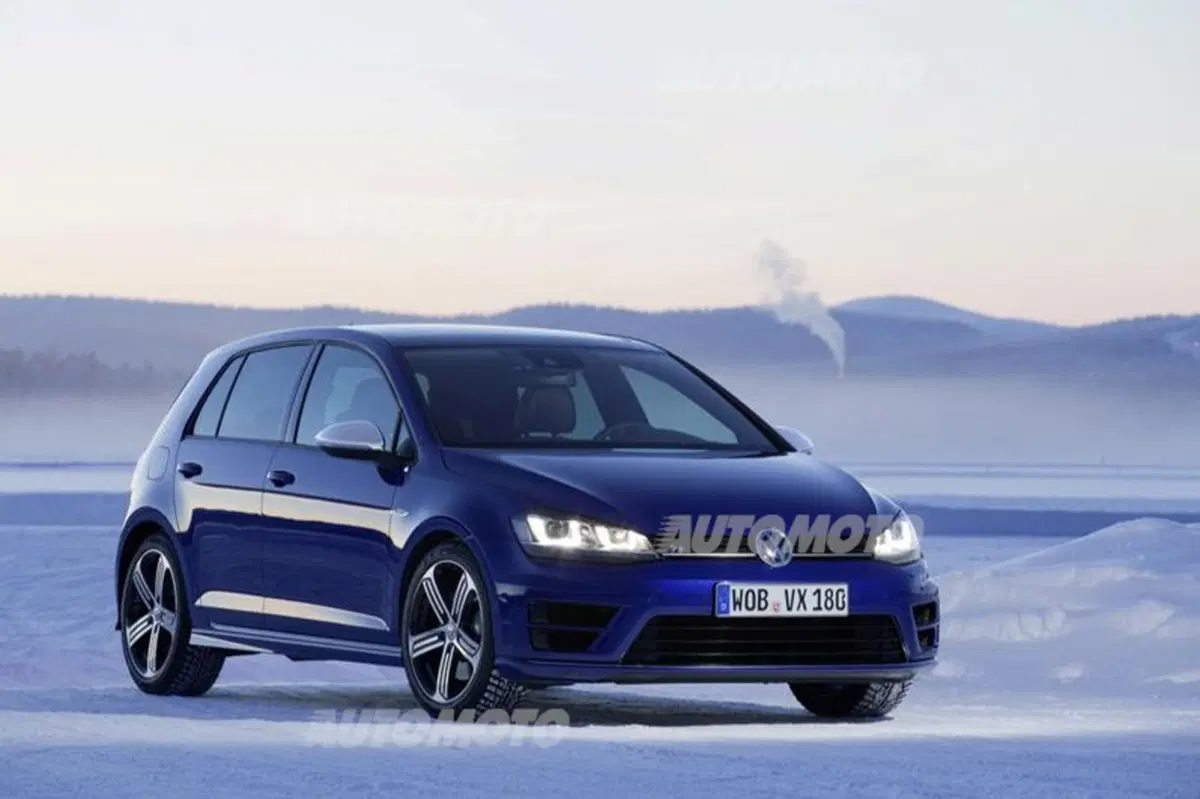 Nuova Volkswagen Golf R (26)