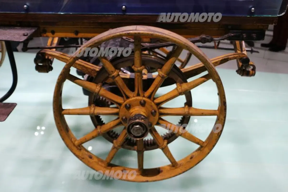 Landenberger: «P1 ha posto 115 anni fa le basi del futuro Porsche» (15)