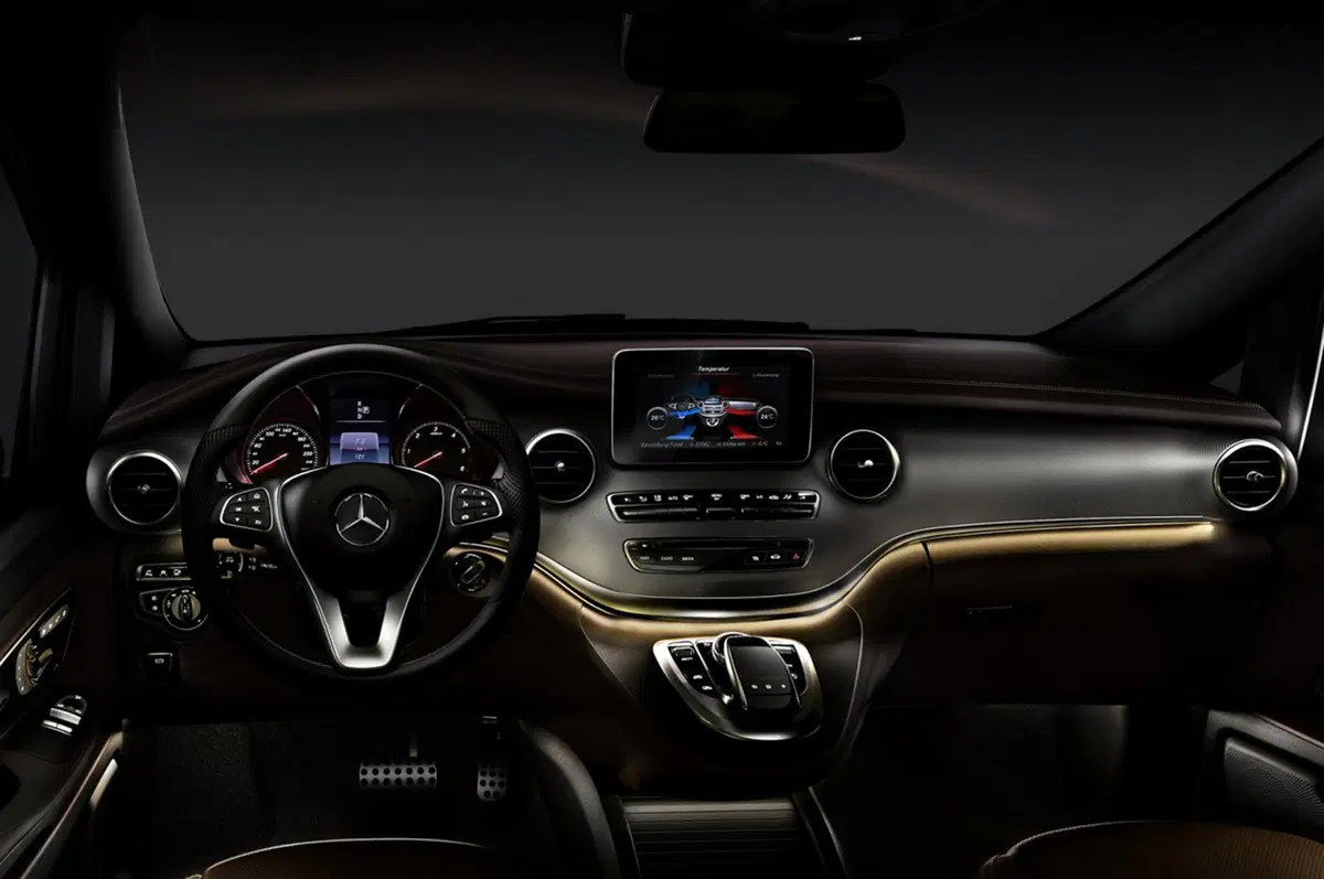 Mercedes-Benz Classe V (9)