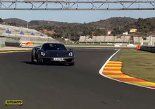 Porsche 918 Spyder: in azione in pista - Video