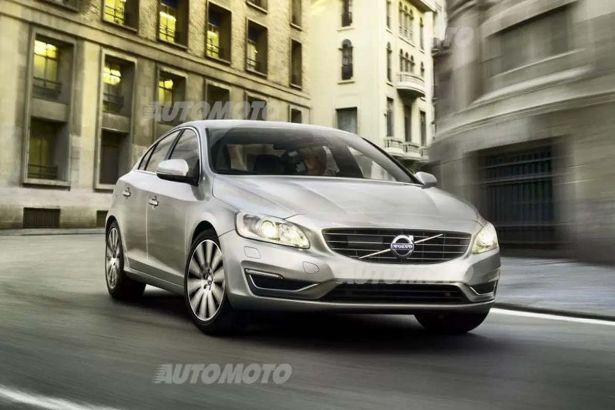 Volvo S60 (12)