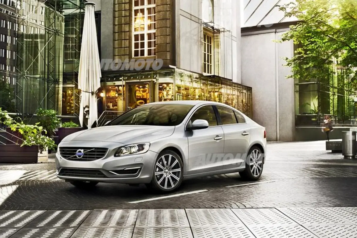 Volvo S60 (22)