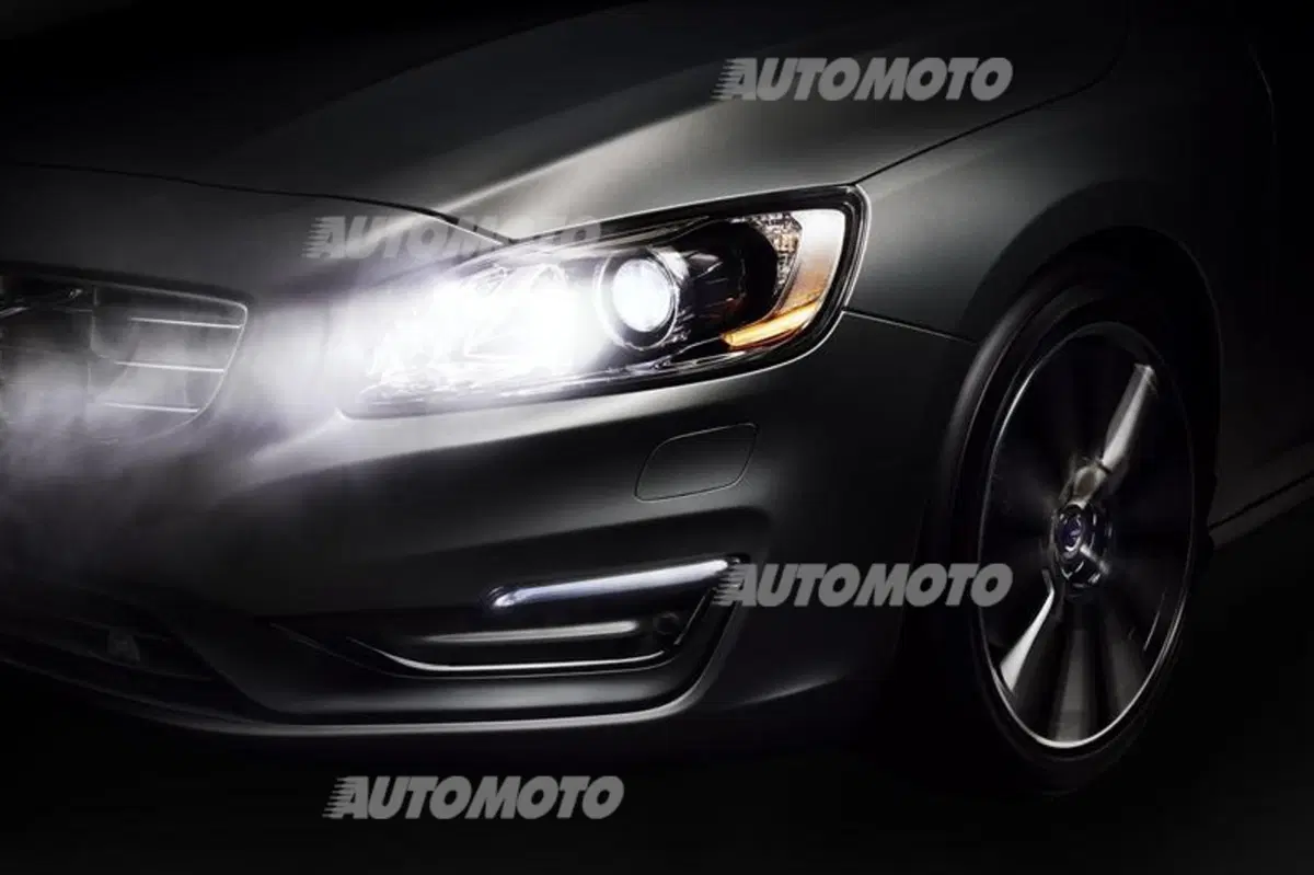 Volvo S60 (30)