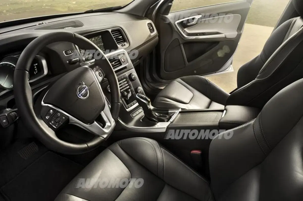 Volvo S60 (36)