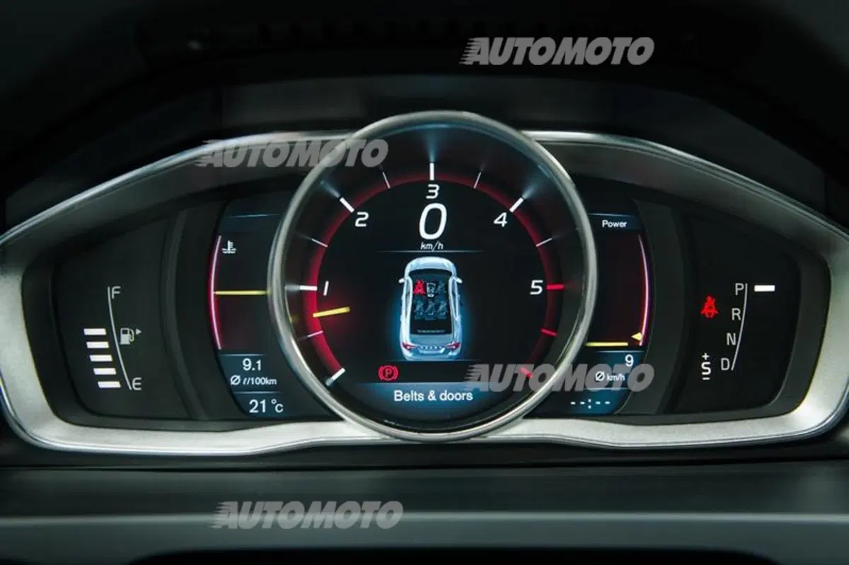Volvo S60 (39)