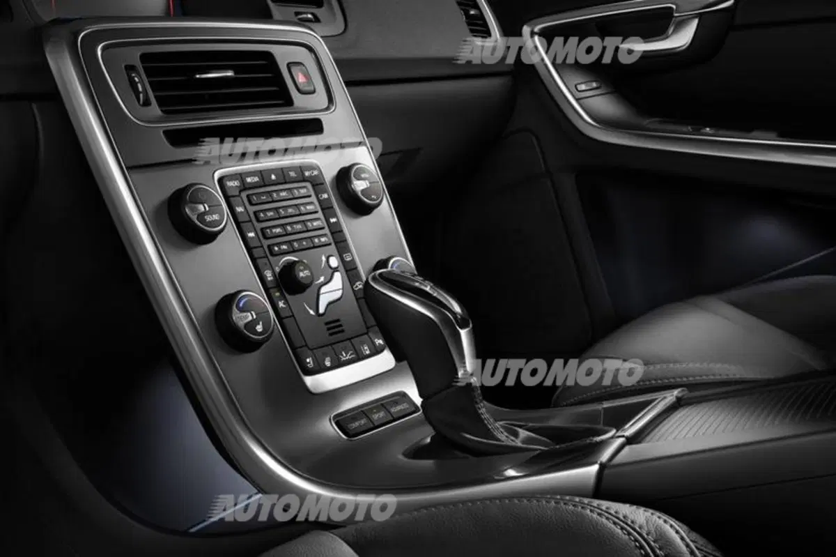 Volvo S60 (40)
