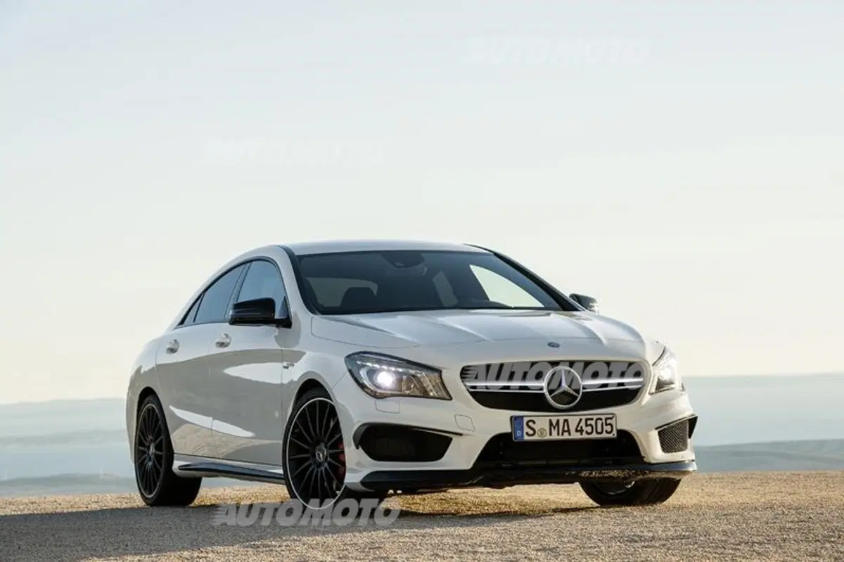 Mercedes CLA 45 AMG (15)