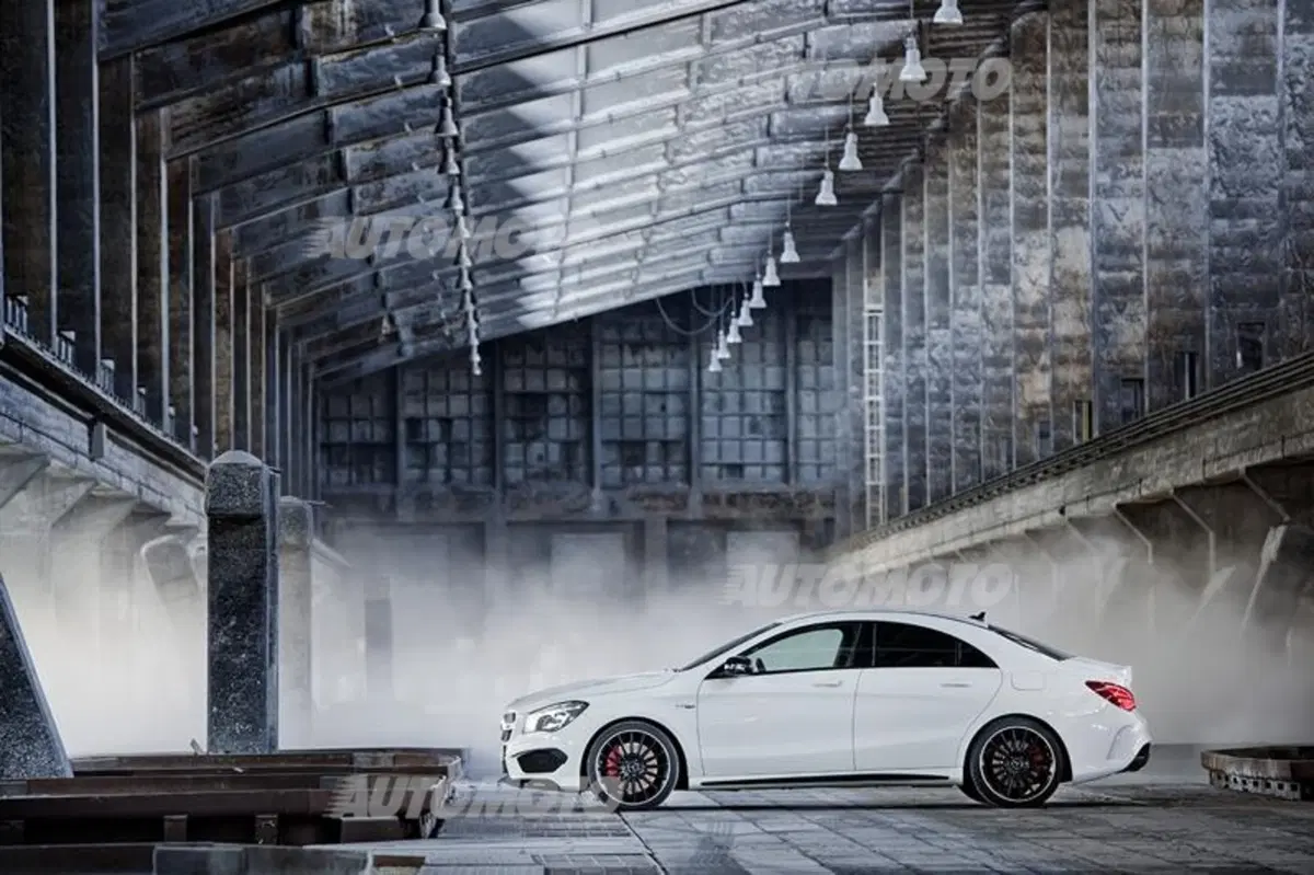 Mercedes CLA 45 AMG (16)