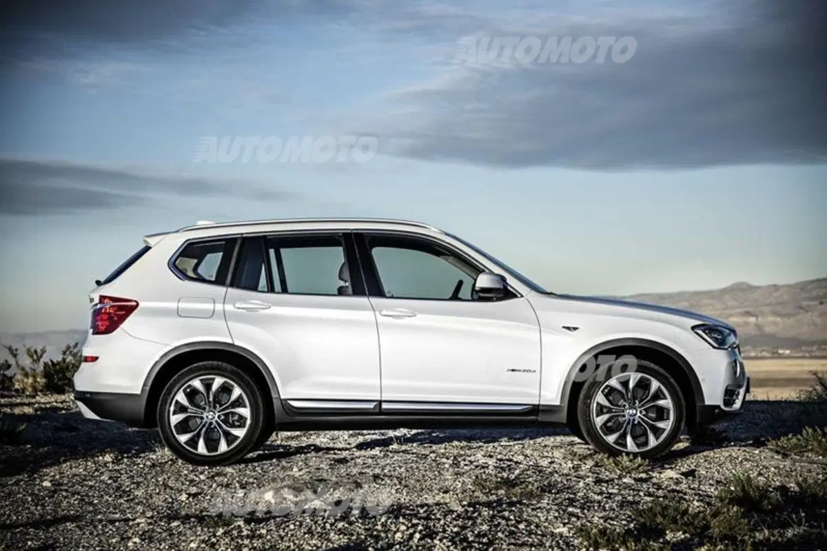 BMW X3 restyling: nuove soluzioni stilistiche e un 2.0 diesel di ultima generazione (16)