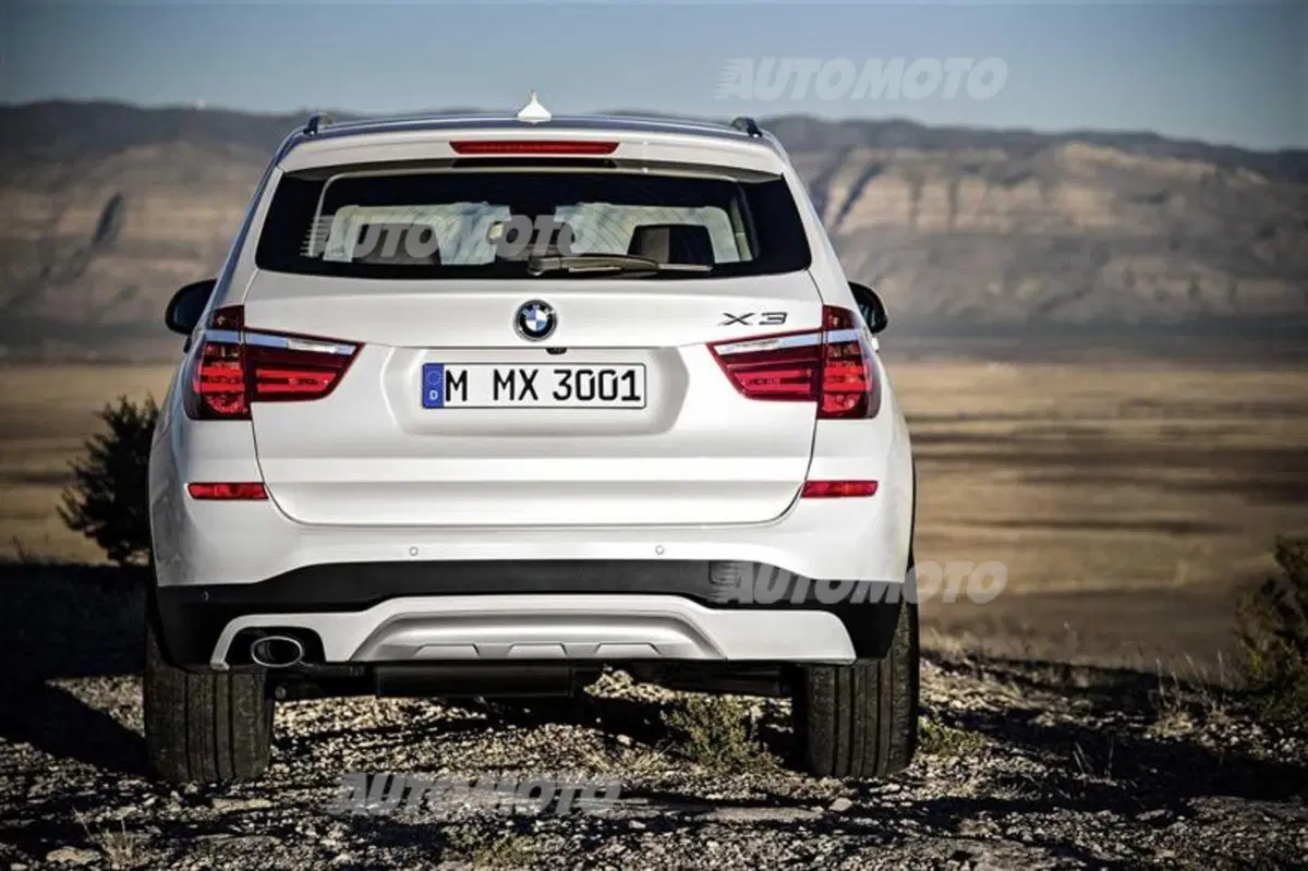 BMW X3 restyling: nuove soluzioni stilistiche e un 2.0 diesel di ultima generazione (19)