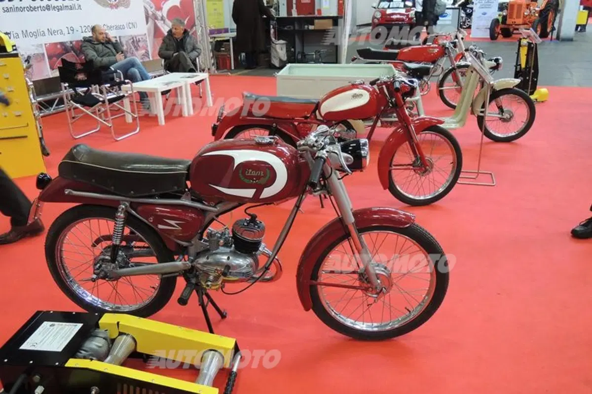 Automotoretrò: le immagini più belle dalla 32ª edizione (72)