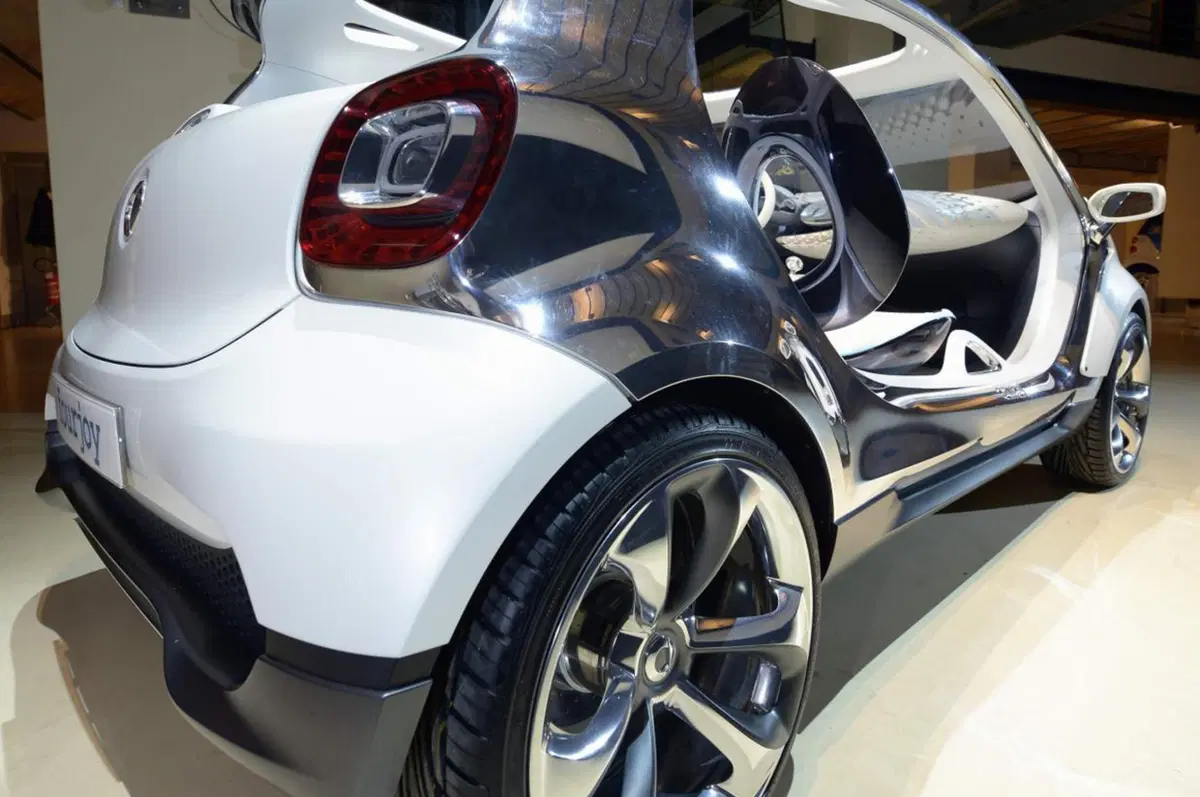smart fourjoy: a Roma per anticipare il futuro e annunciare l'arrivo di car2go (4)
