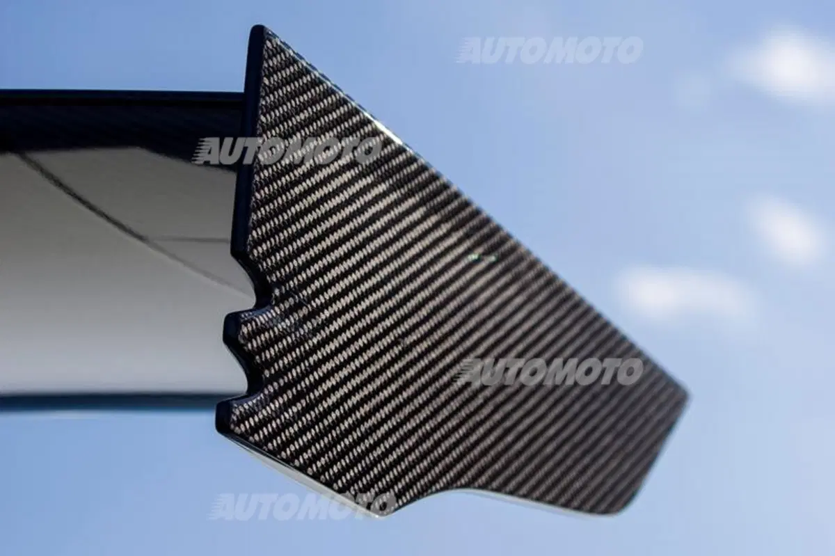 Nissan GT-R Nismo: da settembre anche in Europa (21)