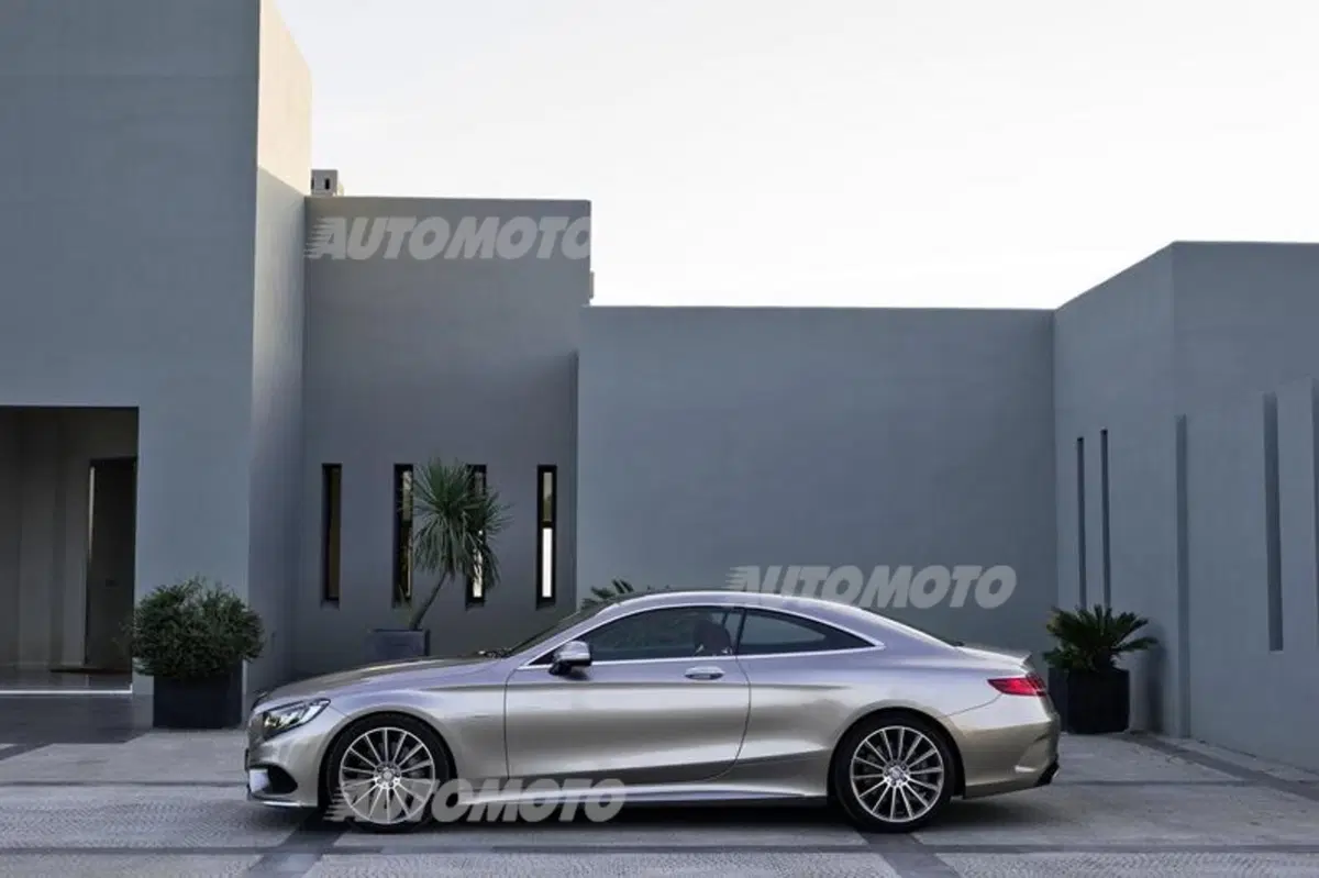 Mercedes-Benz Classe S Coupé (12)