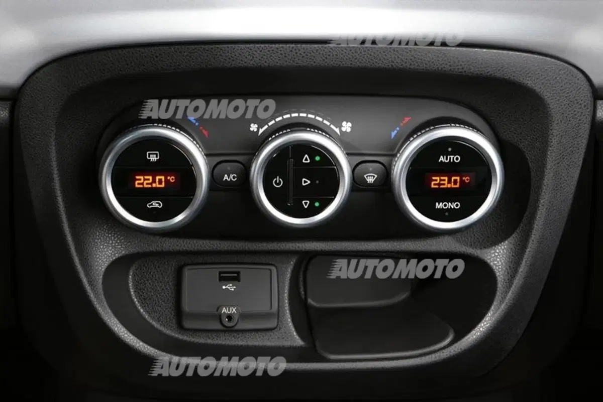 Fiat 500L Beats Edition (43)