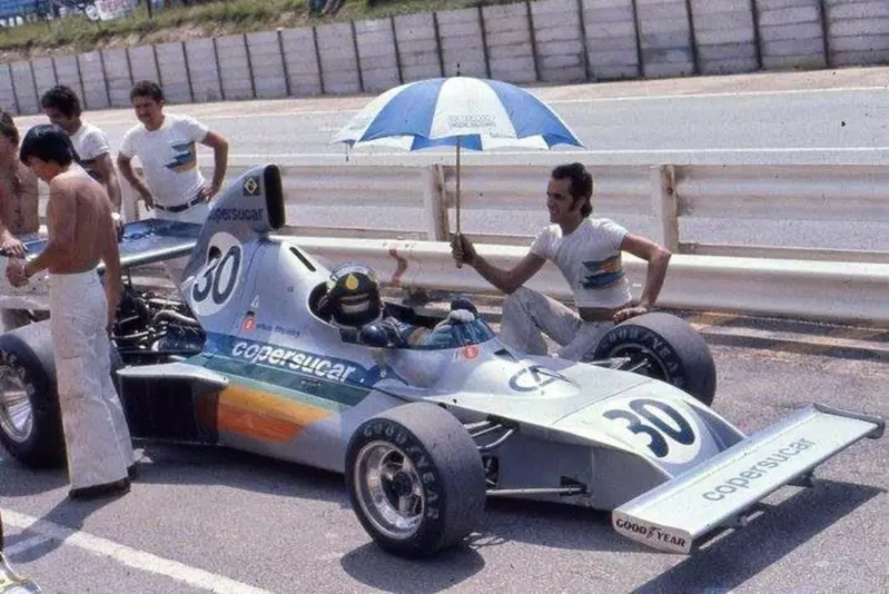 Wilson jr Fittipaldi su una rarissima Copersucar, monoposto brasiliana