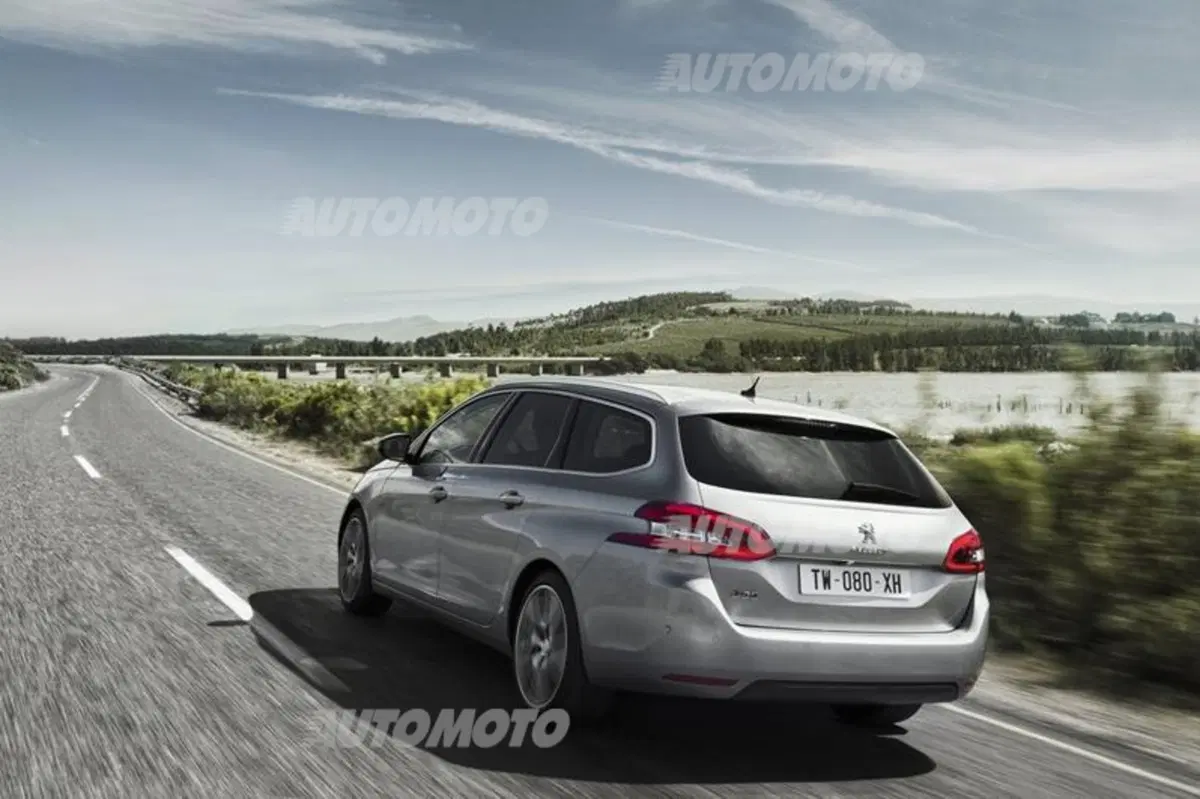 Nuova Peugeot 308 SW: tutti i dettagli e i prezzi per l'Italia (5)
