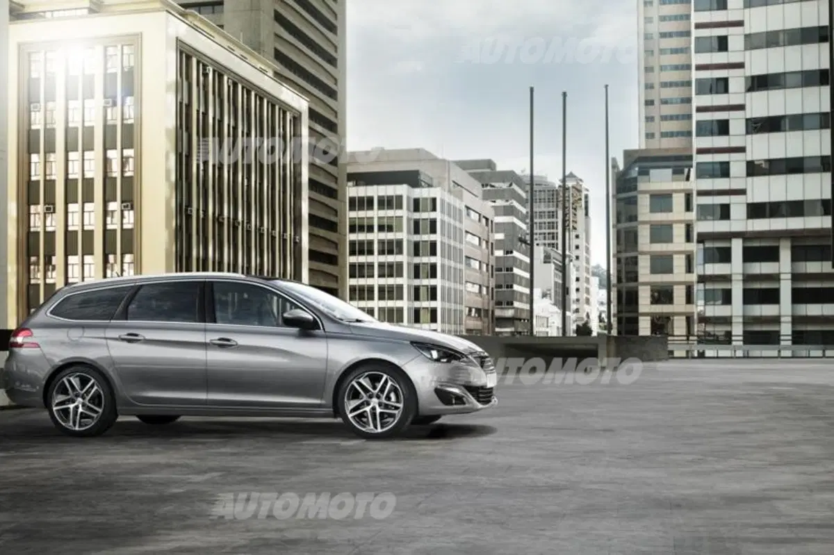 Nuova Peugeot 308 SW: tutti i dettagli e i prezzi per l'Italia (13)