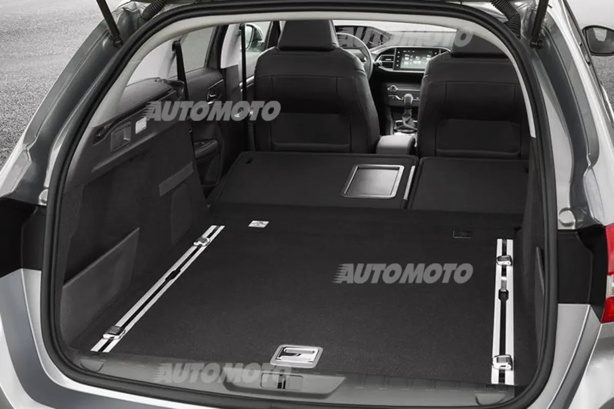 Nuova Peugeot 308 SW: tutti i dettagli e i prezzi per l'Italia (21)