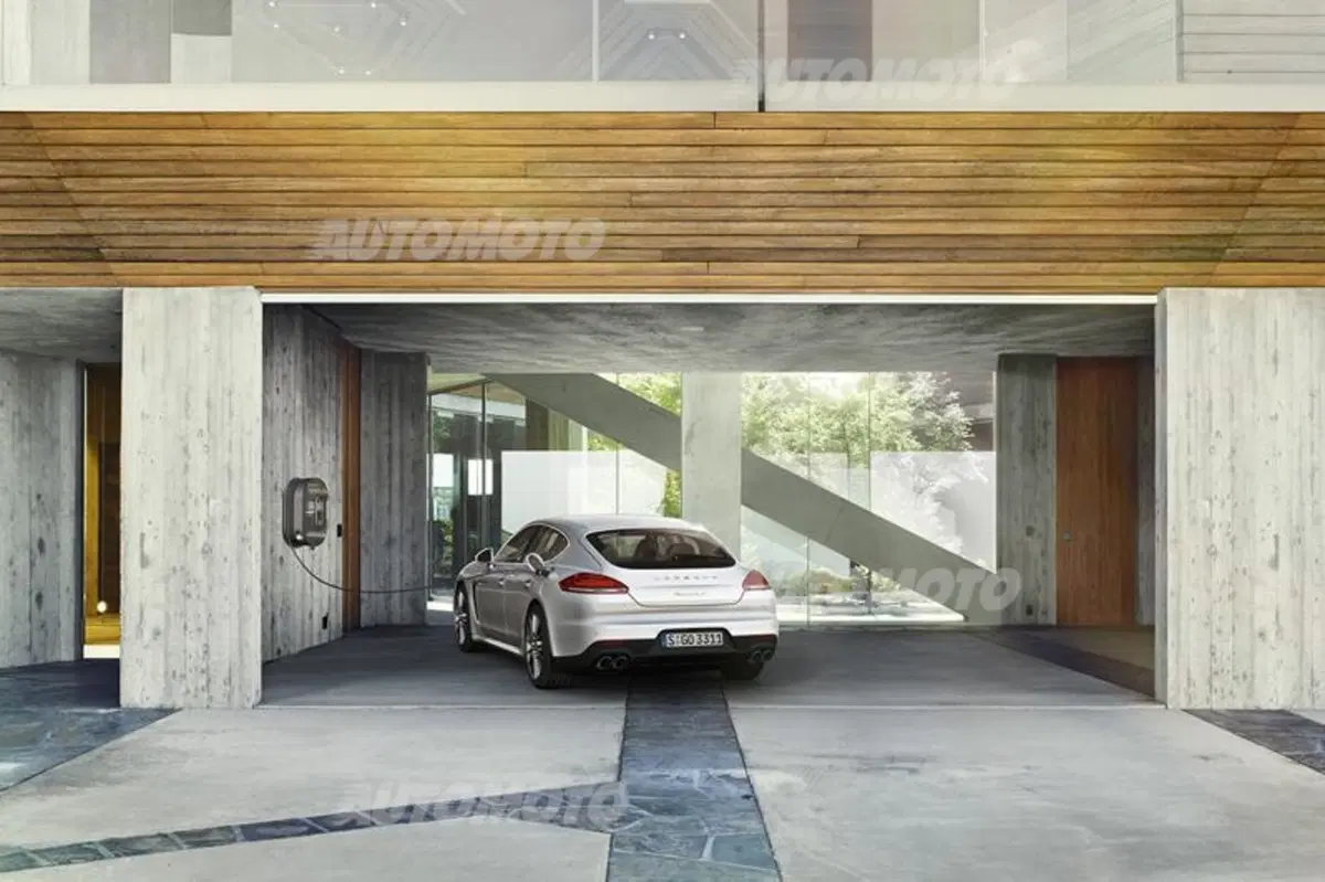 Porsche Panamera S E-Hybrid (12)