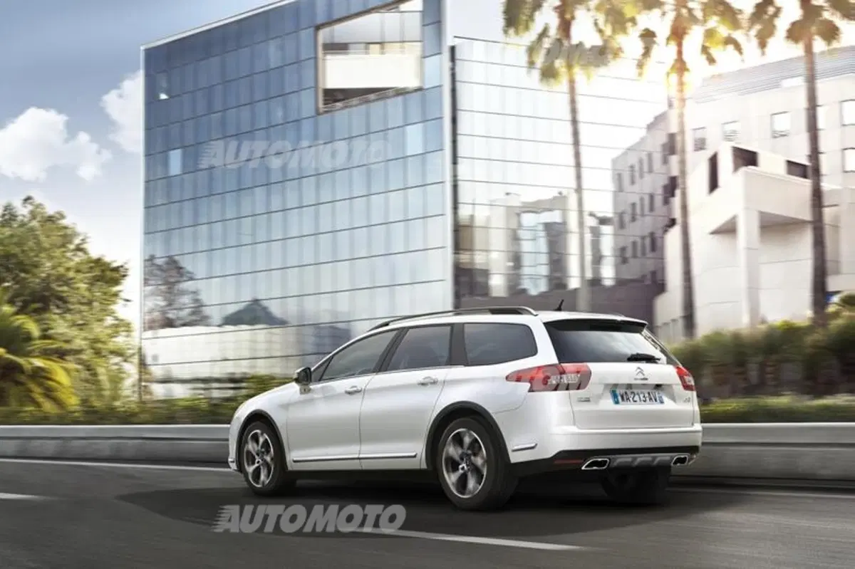 Citroen C5 CrossTourer (3)