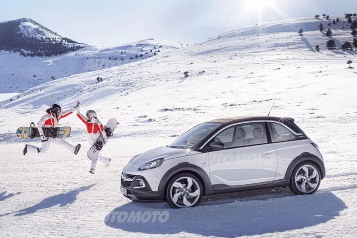 Opel Adam Rocks: a Ginevra la versione di serie (7)