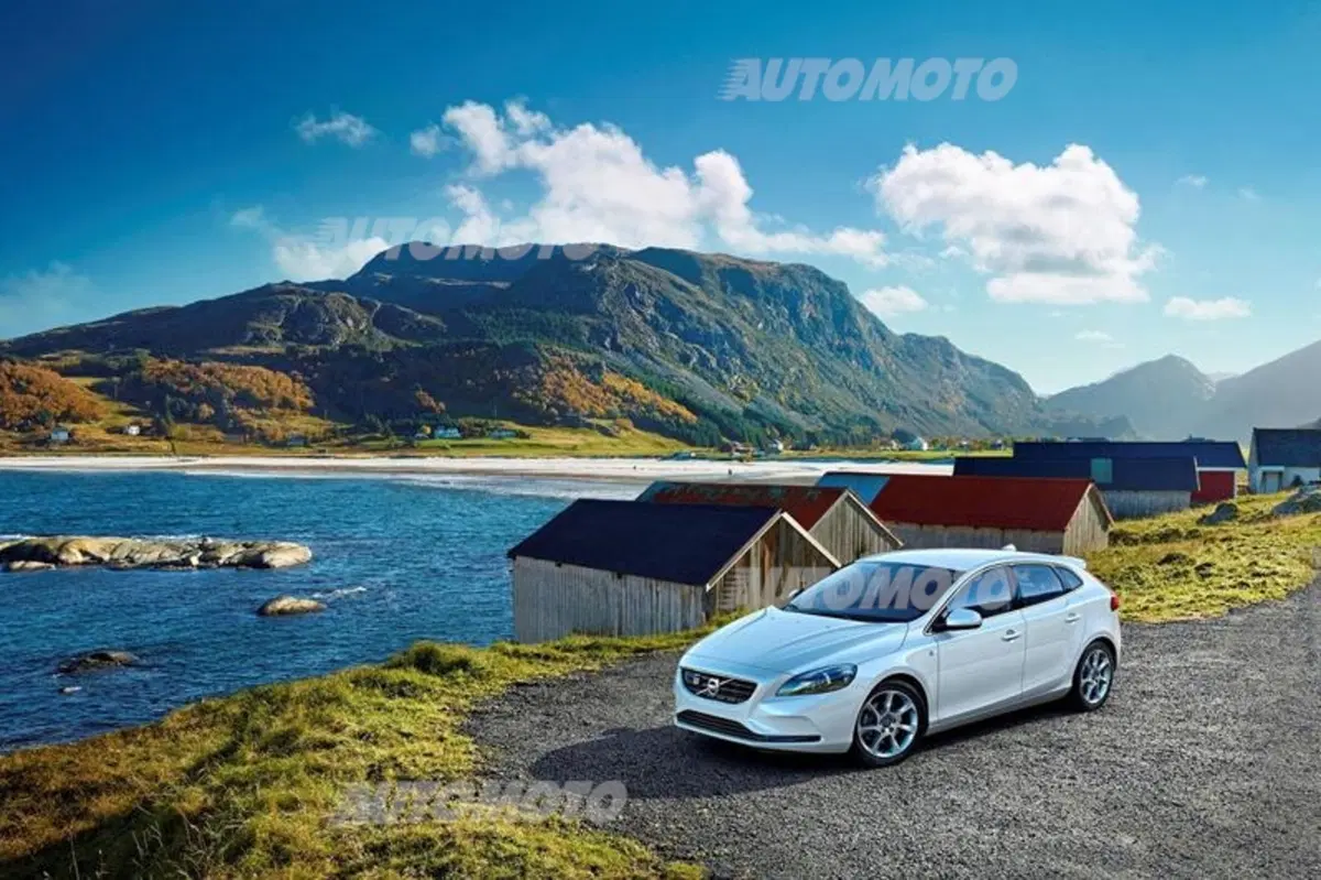 Volvo: V40, V40 Cross Country, V60 e XC60 V70 e XC70 Ocean Race (2)