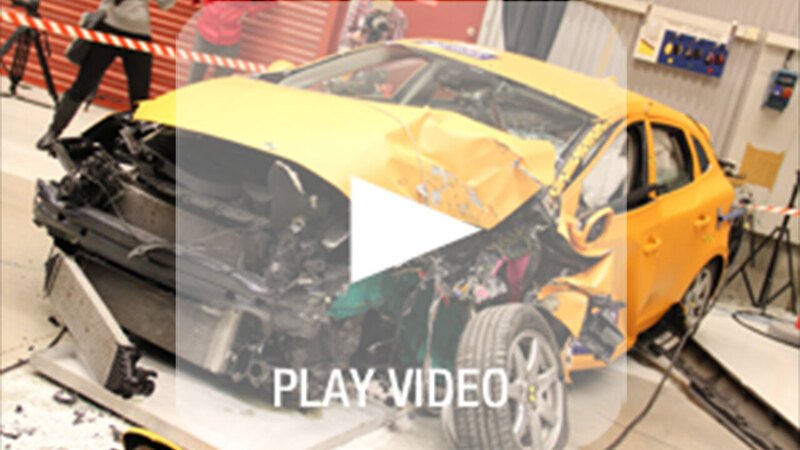 Volvo: cosa significa assistere ad un crash test in diretta