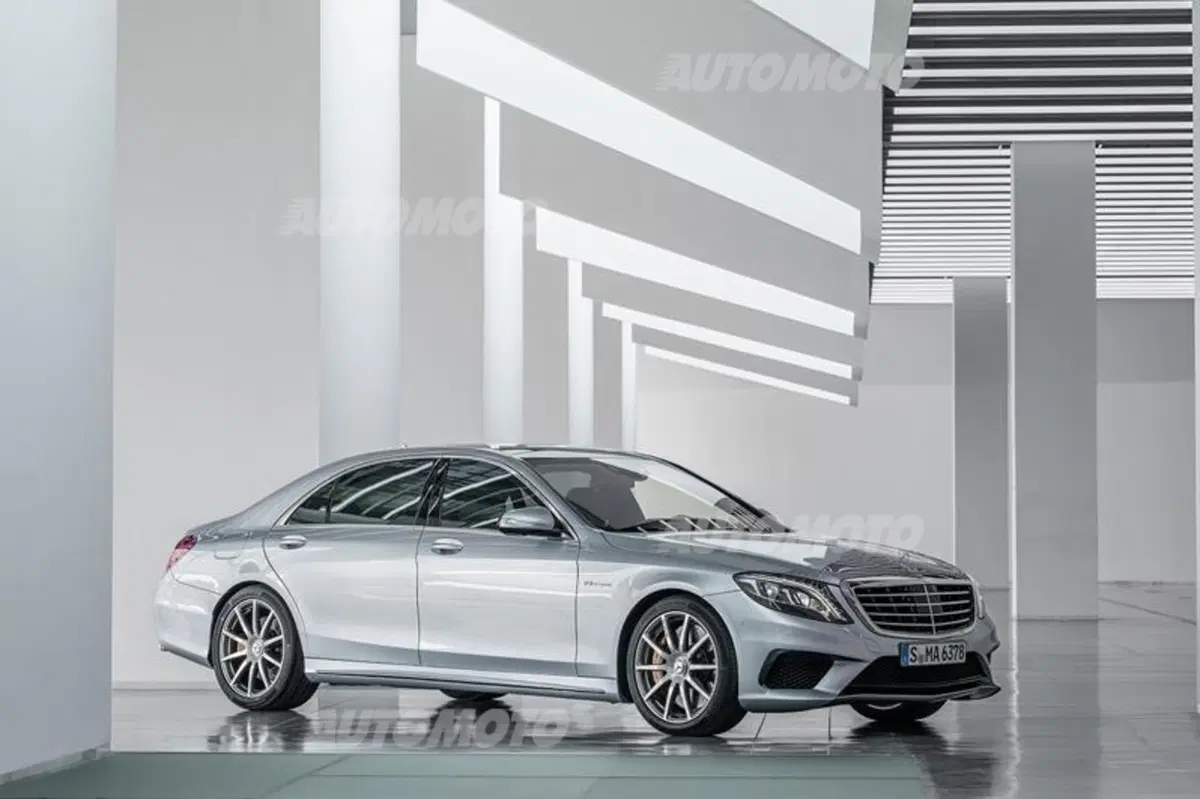 Mercedes-Benz Classe S: si amplia la gamma con nuove versioni (9)