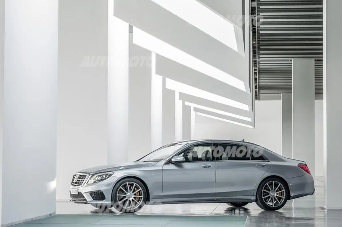 Mercedes-Benz Classe S: si amplia la gamma con nuove versioni (10)