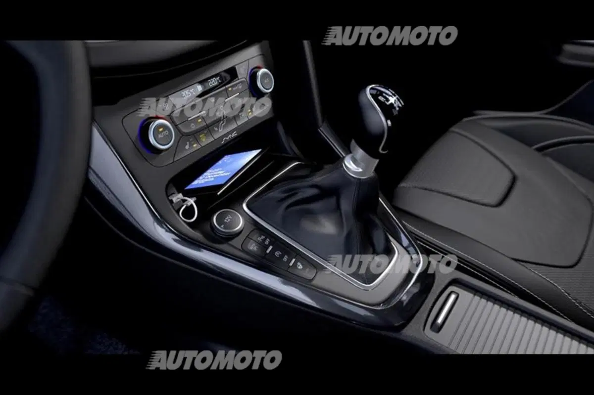 Ford Focus restyling (22)