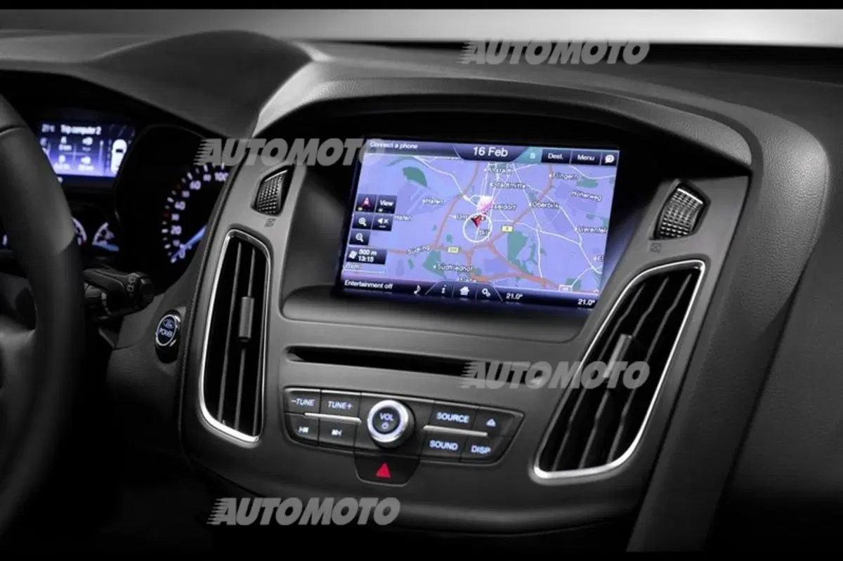 Ford Focus restyling (23)