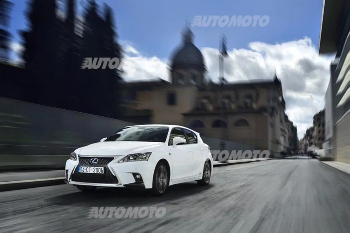 Lexus CT Hybrid restyling: tutti i dati ufficiali (3)