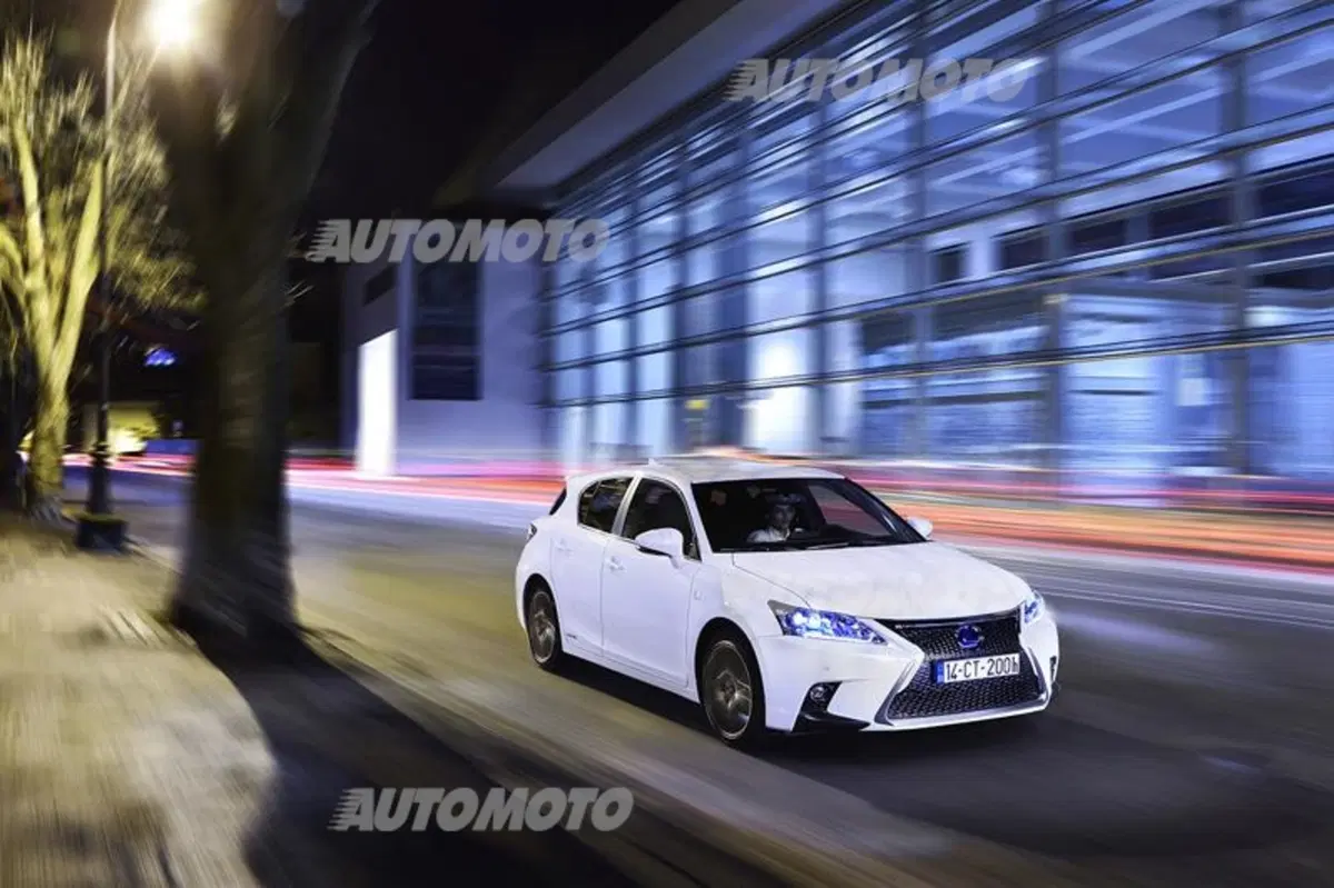 Lexus CT Hybrid restyling: tutti i dati ufficiali (5)