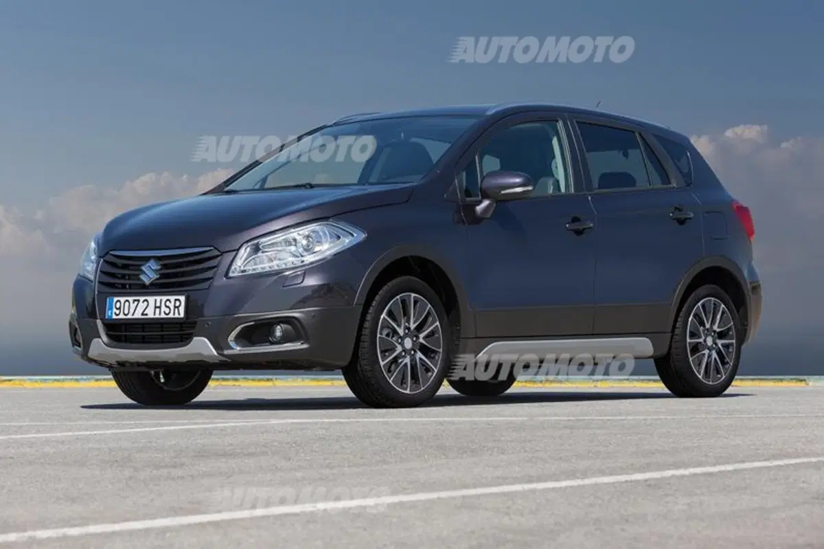 Nalli, Suzuki: «S-Cross? I consumi di un'ibrida con tecnologie tradizionali» (20)