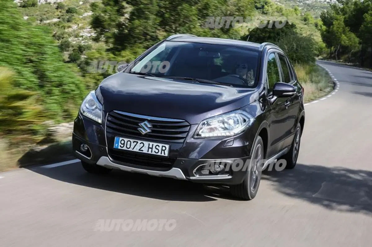 Nalli, Suzuki: «S-Cross? I consumi di un'ibrida con tecnologie tradizionali» (26)