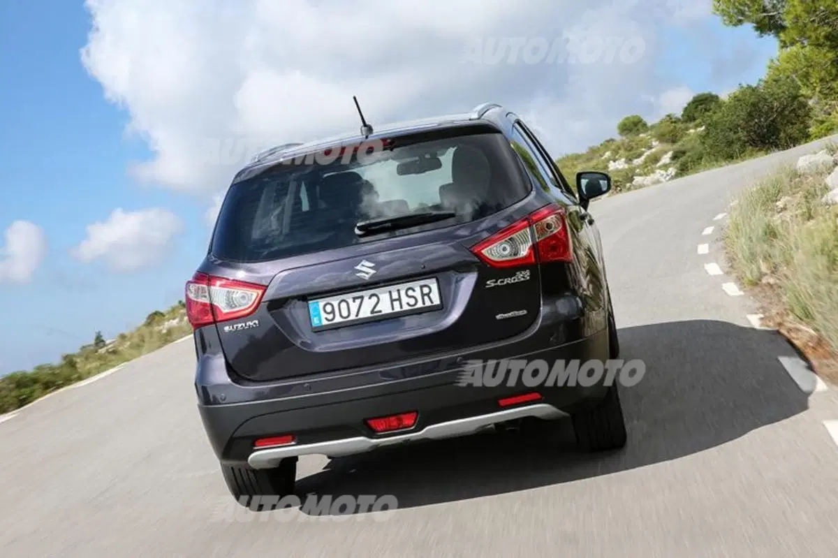 Nalli, Suzuki: «S-Cross? I consumi di un'ibrida con tecnologie tradizionali» (27)