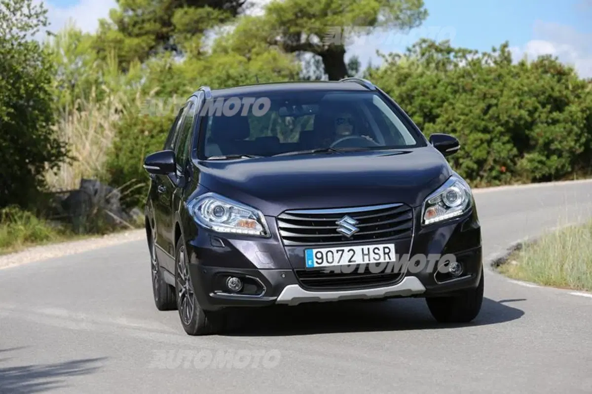Nalli, Suzuki: «S-Cross? I consumi di un'ibrida con tecnologie tradizionali» (29)