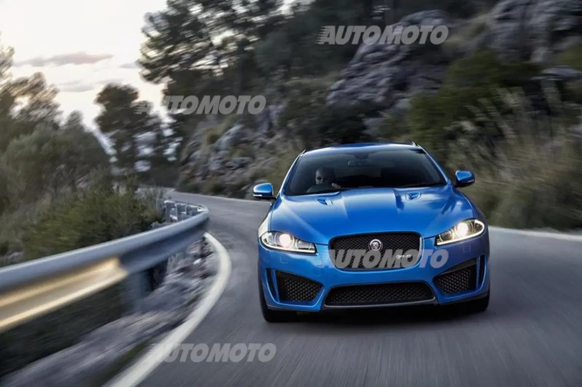 Jaguar XFR-S Sportbrake (10)