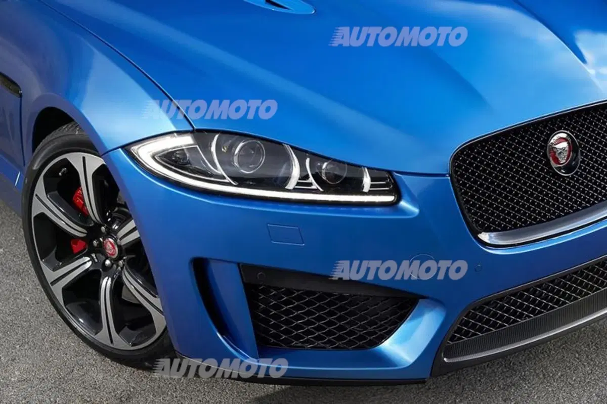 Jaguar XFR-S Sportbrake (24)