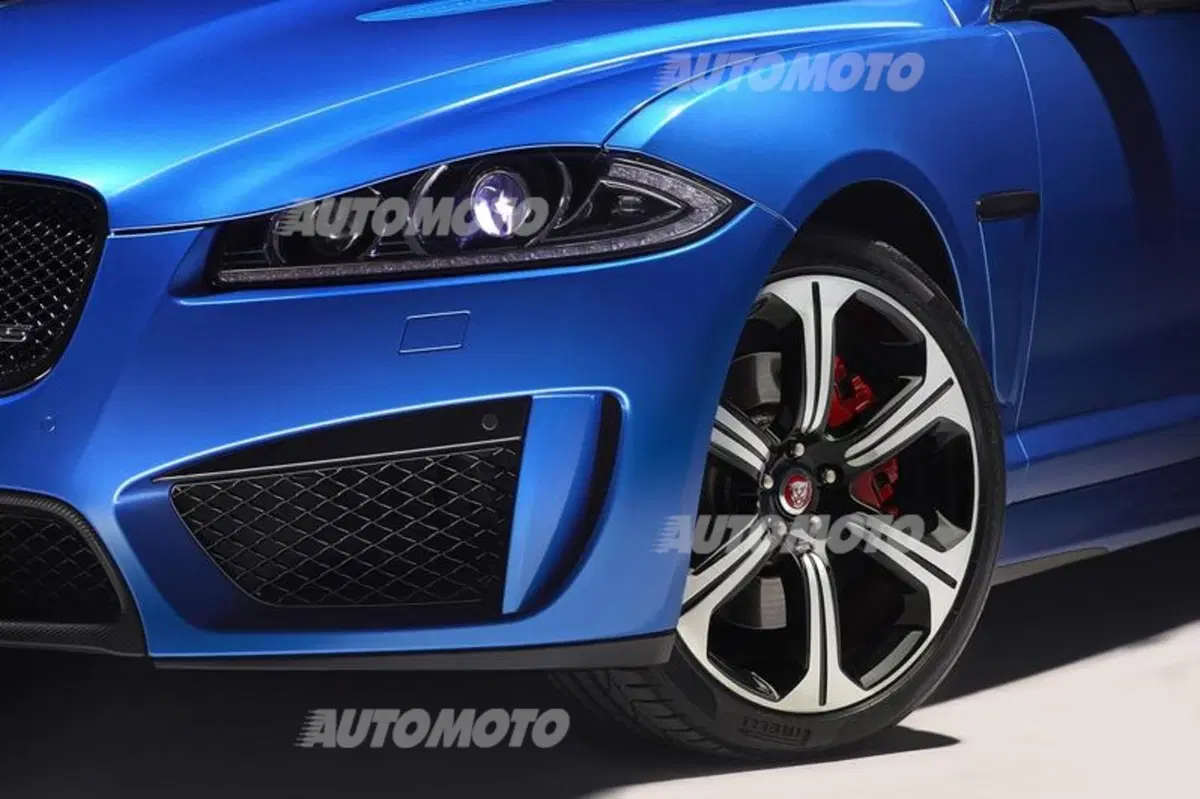 Jaguar XFR-S Sportbrake (27)