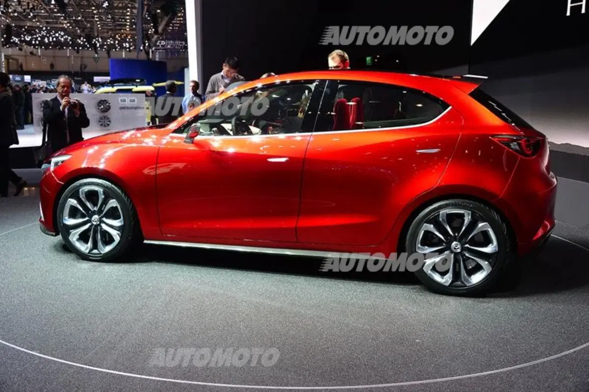Mazda al Salone di Ginevra 2014 (12)