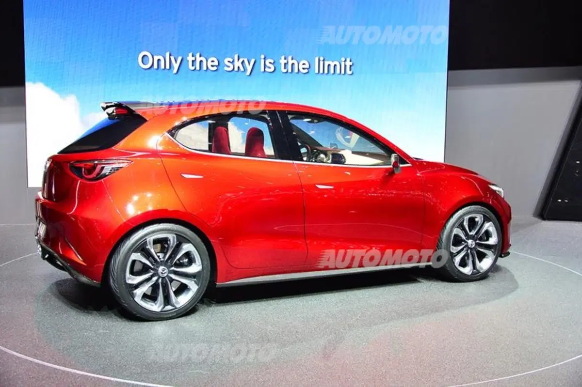 Mazda al Salone di Ginevra 2014 (14)