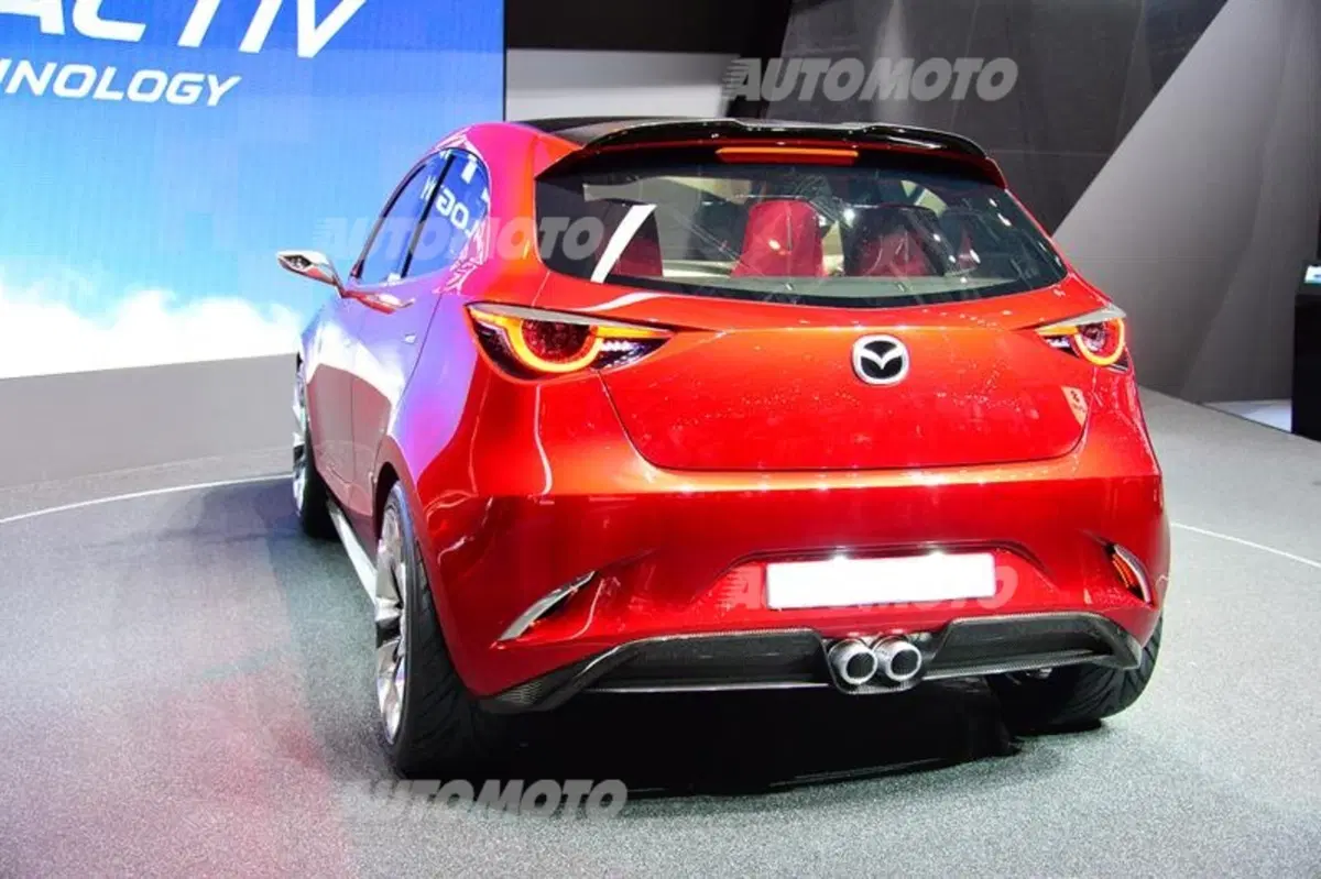 Mazda al Salone di Ginevra 2014 (16)