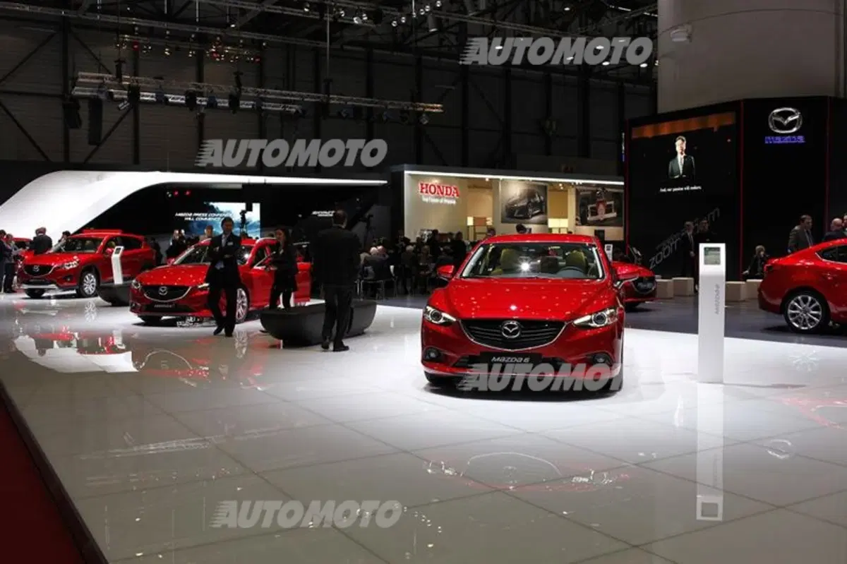 Mazda al Salone di Ginevra 2014 (25)