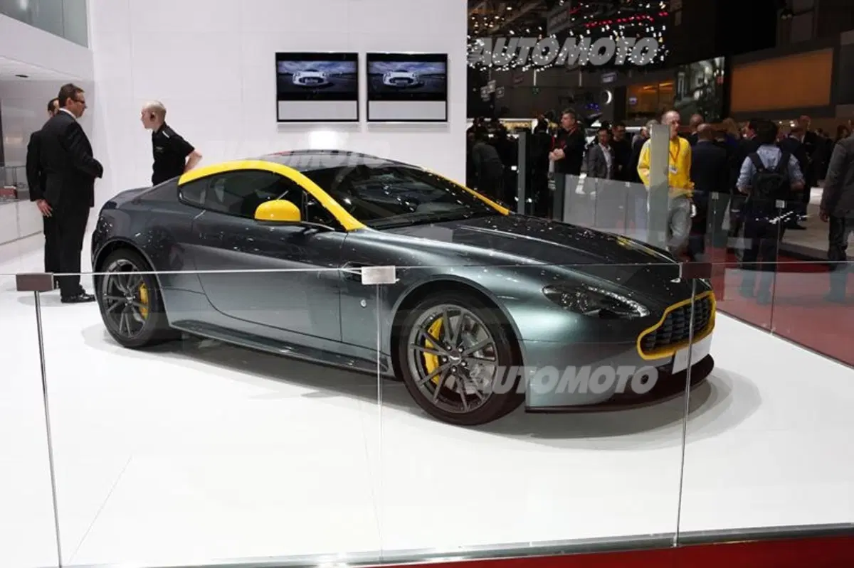 Aston Martin al Salone di Ginevra 2014 (4)