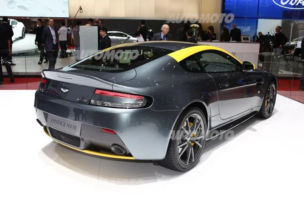 Aston Martin al Salone di Ginevra 2014 (5)