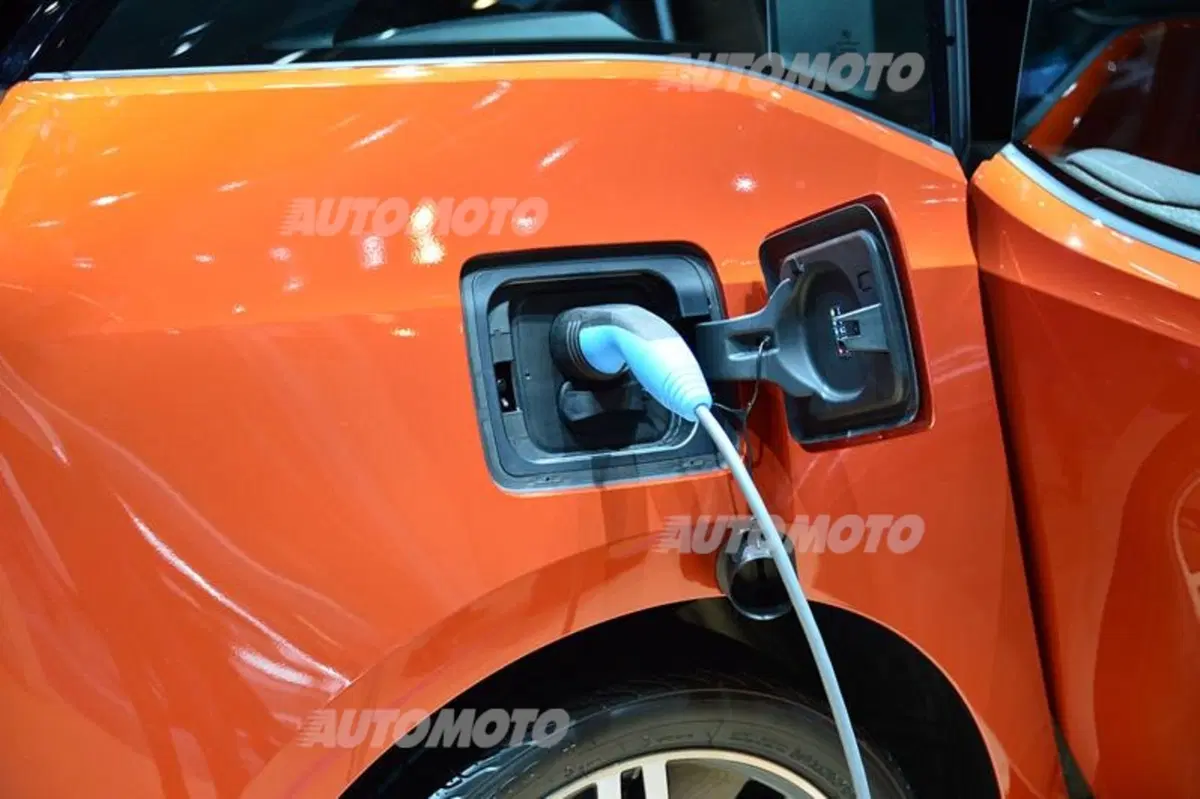 BMW al Salone di Ginevra 2014 (28)